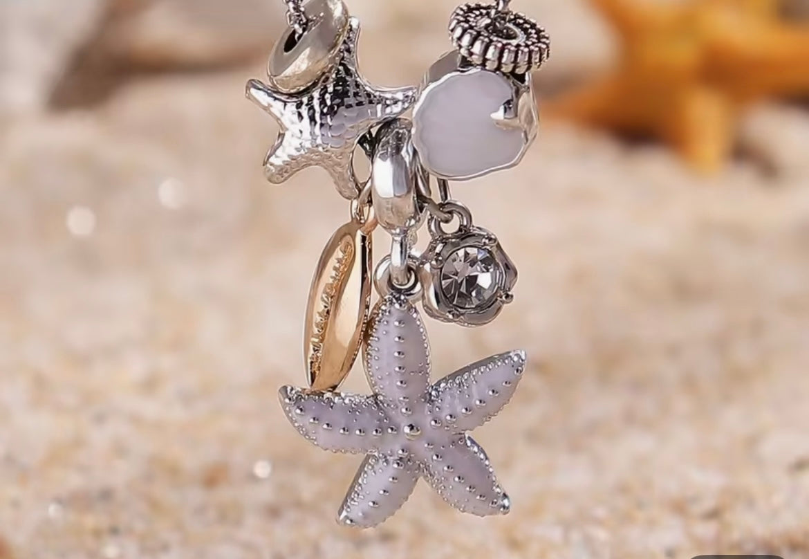 $10.990 💎 Collar “Olas del Alba”