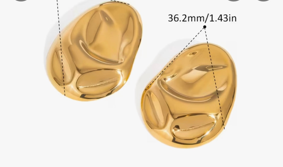 $12.990 Aretes Metálicos Orgánicos – Dorado & Plateado ✨