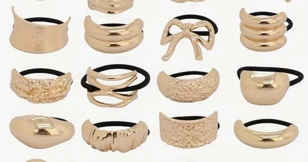 $10.990 Set ligas con accesorio metálico ✨