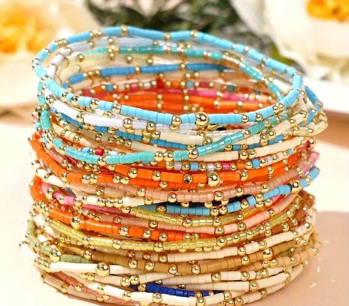$9.990 🪶 Pack Pulseras Boho Doradas – Áurea Tienda